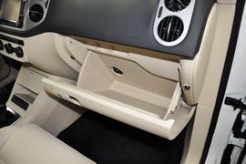 2013款大众途观1.8TSI手自一体两驱豪华版