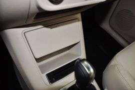 2013款大众途观1.8TSI手自一体两驱豪华版