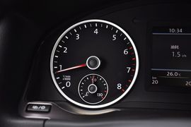 2013款大众途观1.8TSI手自一体两驱豪华版