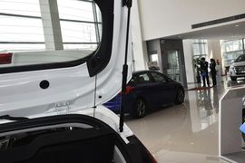 2013款福特嘉年华两厢1.5L自动运动型