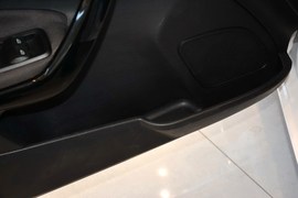 2013款福特嘉年华两厢1.5L自动运动型