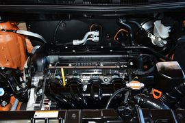 2014款现代瑞纳两厢1.6L自动型