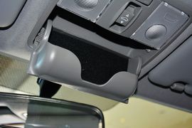 2014款现代瑞纳两厢1.6L自动型