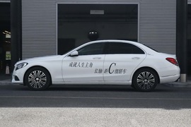 2017款奔驰C200