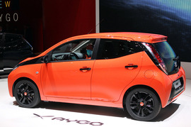 丰田全新Aygo日内瓦车展实拍