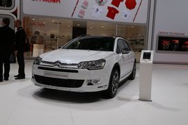   雪铁龙C5 Cross Tourer日内瓦车展实拍