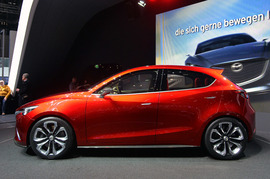 马自达Hazumi概念车日内瓦车展实拍