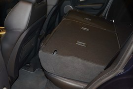 2014款路虎揽胜极光2.0T