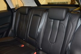 2014款路虎揽胜极光2.0T