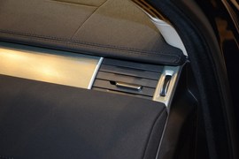 2014款路虎揽胜极光2.0T