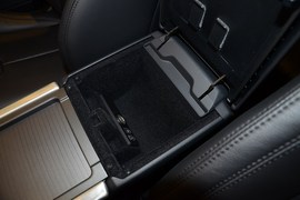 2014款路虎揽胜极光2.0T