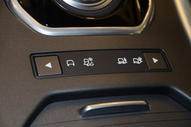 2014款路虎揽胜极光2.0T