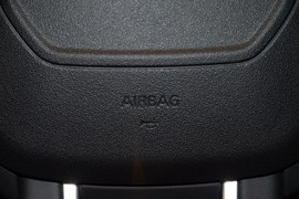 2014款路虎揽胜极光2.0T