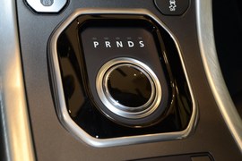 2014款路虎揽胜极光2.0T