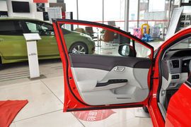 2013款本田思域十周年纪念1.8L