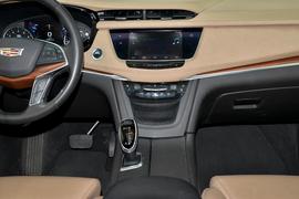 2017款凯迪拉克XT5