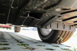 2017款江淮瑞风A60