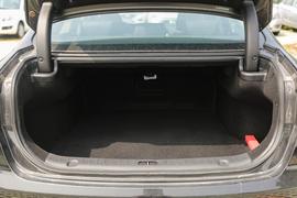 2017款江淮瑞风A60