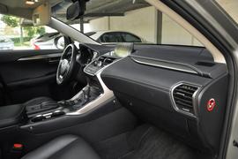 2016款雷克萨斯NX200