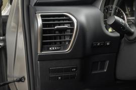 2016款雷克萨斯NX200