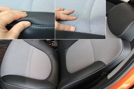 北京现代2014款瑞纳两厢