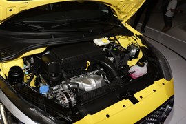 2017款名爵3实拍