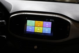 2017款名爵3实拍