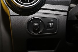 2017款名爵3实拍