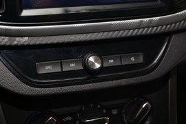 2017款名爵3实拍
