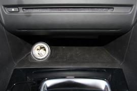 2017款马自达昂克赛拉两厢