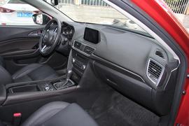 2017款马自达昂克赛拉两厢