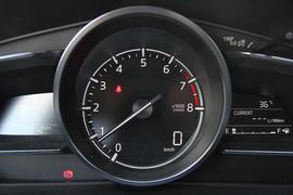 2017款马自达昂克赛拉两厢