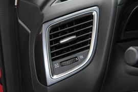 2017款马自达昂克赛拉两厢