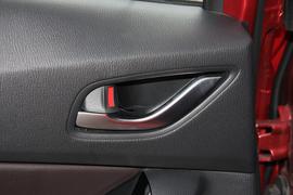 2017款马自达昂克赛拉两厢