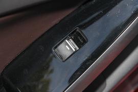 2017款马自达昂克赛拉两厢