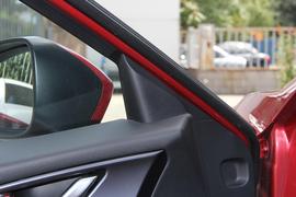 2017款马自达昂克赛拉两厢