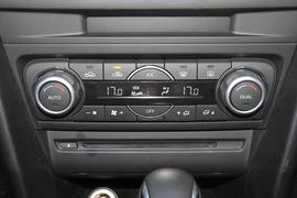 2017款马自达昂克赛拉两厢