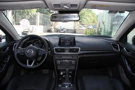 2017款马自达昂克赛拉两厢