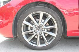 2017款马自达昂克赛拉两厢