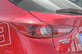 2017款马自达昂克赛拉两厢