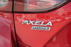 2017款马自达昂克赛拉两厢