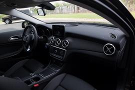 2017款奔驰GLA220