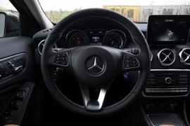 2017款奔驰GLA220