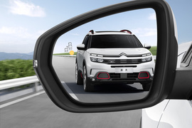 2017款雪铁龙天逸C5