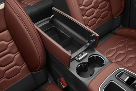 2017款雪铁龙天逸C5