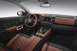 2017款雪铁龙天逸C5