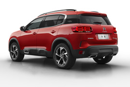 2017款雪铁龙天逸C5