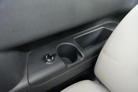 2017款江淮瑞风M4