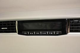 2017款江淮瑞风M4