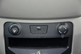 2017款江淮瑞风M4